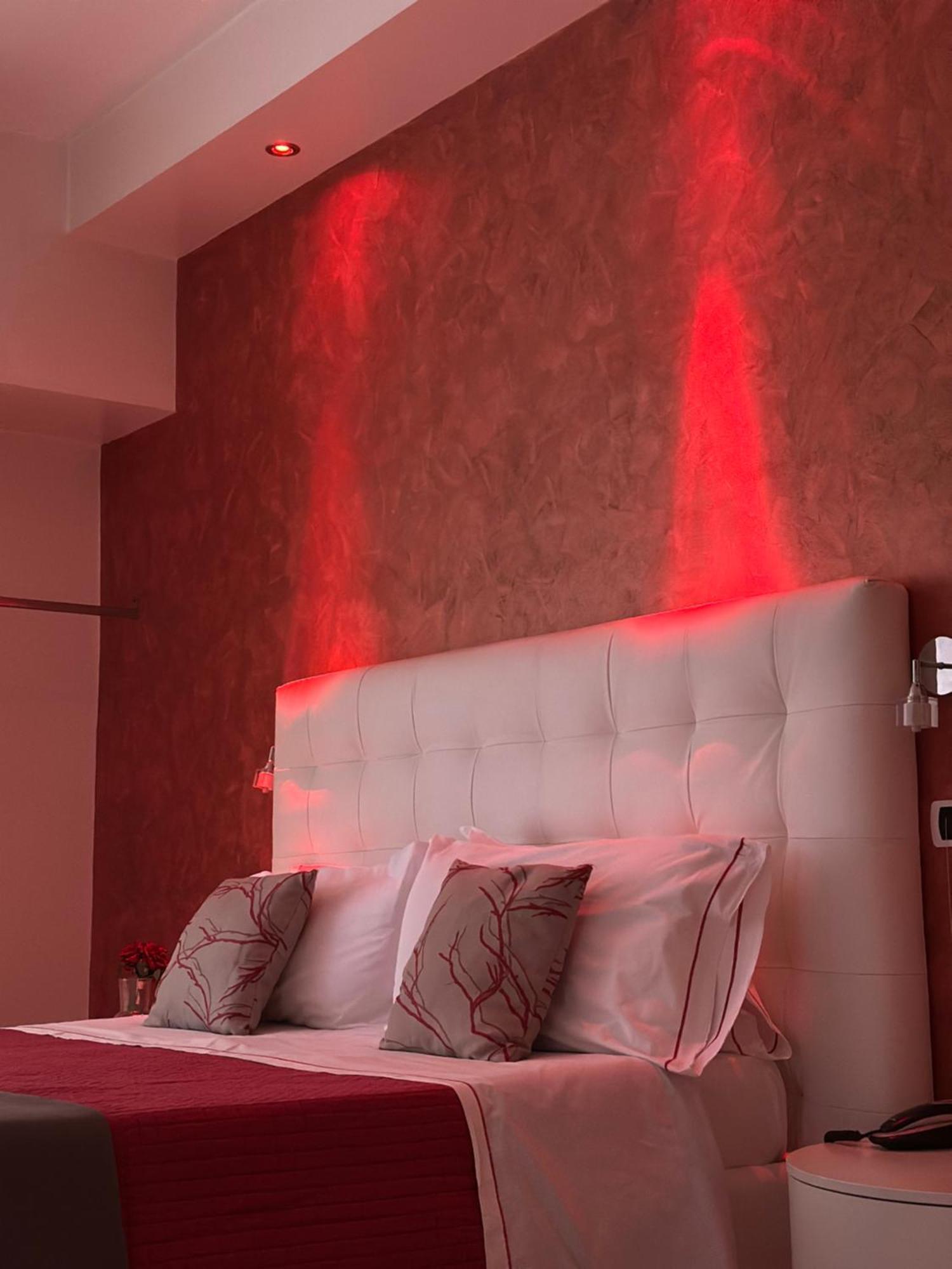 נולה Hotel Il Giardino Degli Aranci מראה חיצוני תמונה