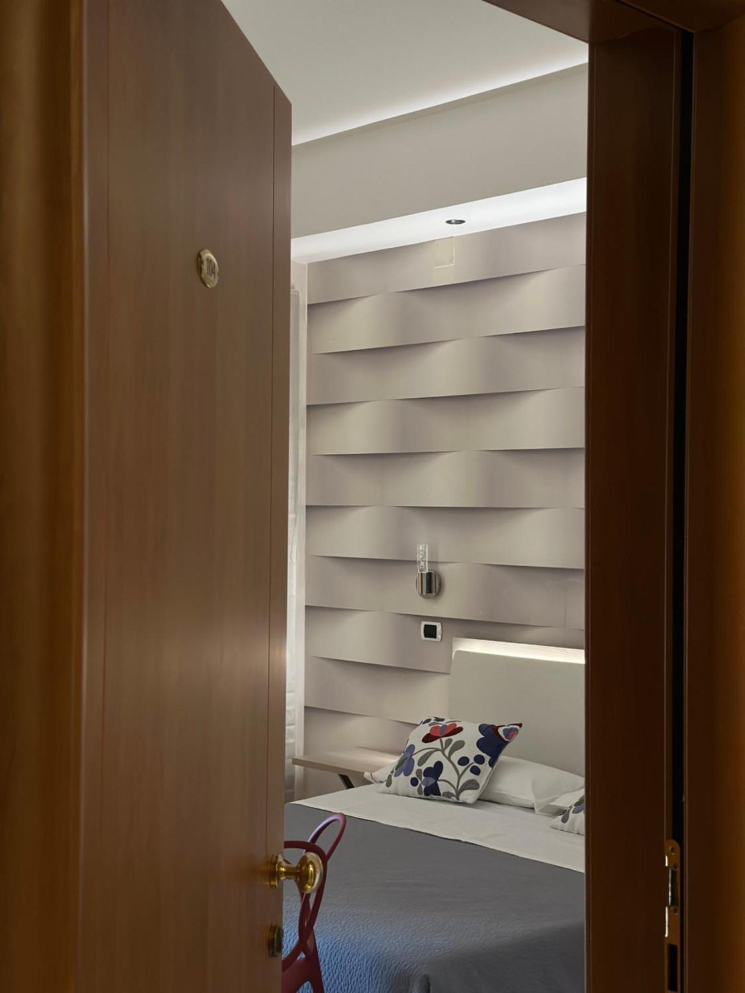 נולה Hotel Il Giardino Degli Aranci מראה חיצוני תמונה