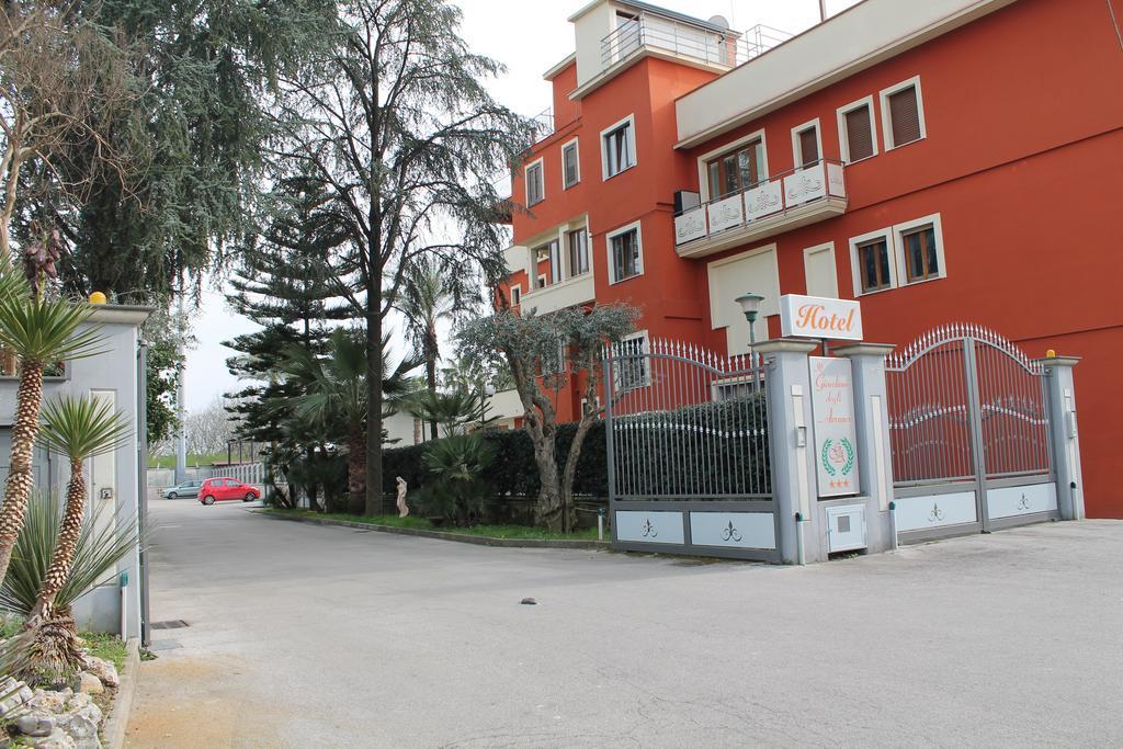 נולה Hotel Il Giardino Degli Aranci מראה חיצוני תמונה
